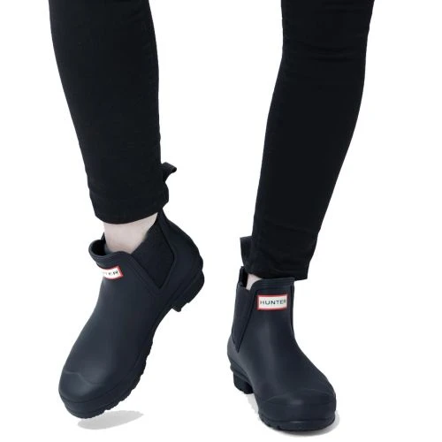 Hunter Womens Original Chelsea Short Wellies Rain Boots - Navy 9 Hunter Womens Original Chelsea Short Wellies Rain Boots - Navy - Image 7