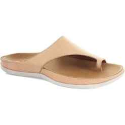 Strive Womens Capri Sandals - Nude